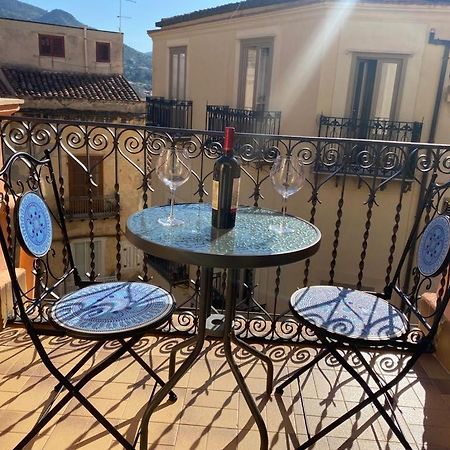 Ferienwohnung La Terrazza Sul Corso Cefalù Exterior foto